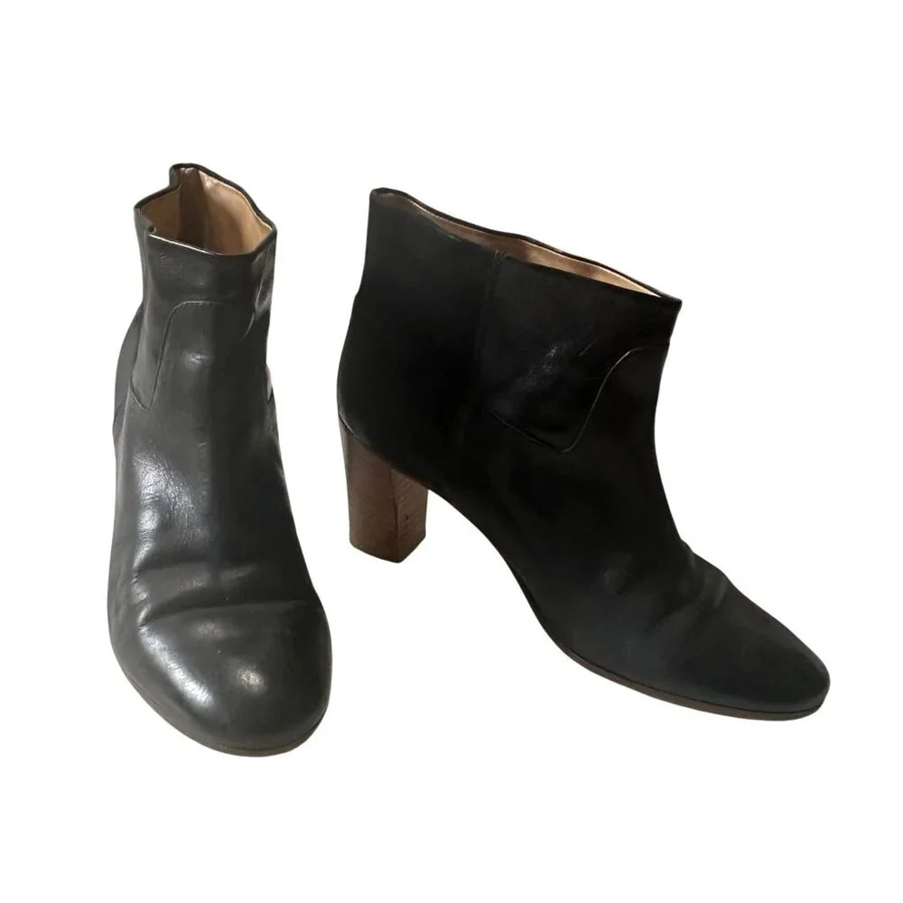 Maison Martin Margiela Black Leather Ankle Booties Size 38 Made in Italy